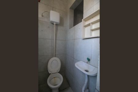 Apartamento para alugar com 70m², 2 quartos e sem vaga Apartamento para alugar com 70m², 2 quartos e sem vagaBanheiro