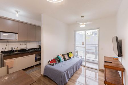 Sala de apartamento para alugar com 2 quartos, 42m² em Santo Cristo, Rio de Janeiro