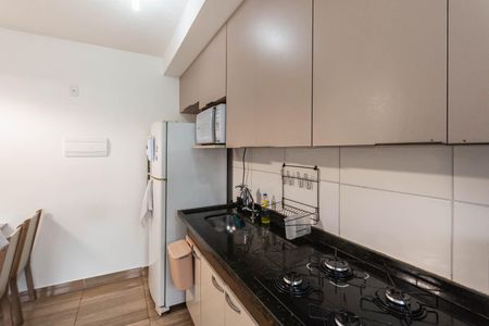 Apartamento para alugar com 42m², 2 quartos e sem vagaCozinha e Área de Serviço