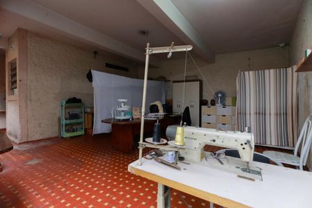 Casa à venda com 240m², 3 quartos e 1 vagaSalão
