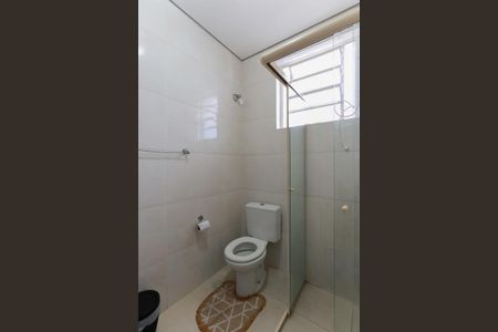 Casa à venda com 240m², 3 quartos e 1 vagaBanheiro