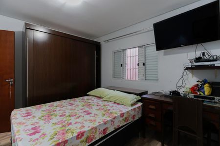 Suíte de casa à venda com 3 quartos, 240m² em Vila Celeste, São Paulo