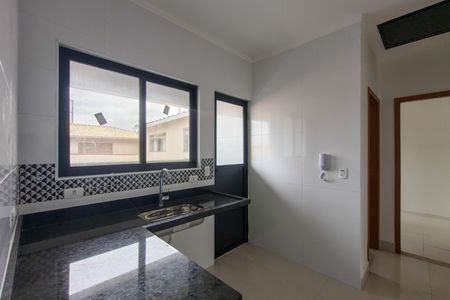 Casa de condomínio para alugar com 65m², 2 quartos e 1 vaga Casa de condomínio para alugar com 65m², 2 quartos e 1 vagaCozinha