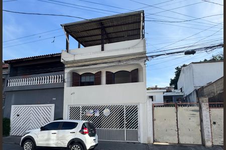 Casa à venda com 200m², 3 quartos e 2 vagasFachada 