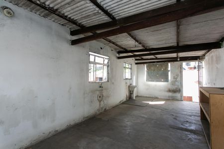 Casa à venda com 200m², 3 quartos e 2 vagasÁrea de Serviço 