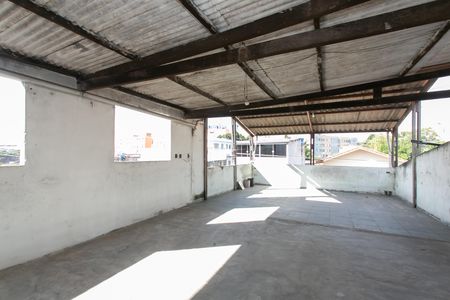 Casa à venda com 200m², 3 quartos e 2 vagasÁrea comum - Churrasqueira