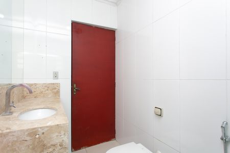 Casa à venda com 200m², 3 quartos e 2 vagasBanheiro 1 