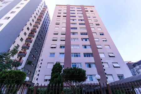 Apartamento à venda com 39m², 1 quarto e sem vaga Apartamento à venda com 39m², 1 quarto e sem vagaFachada