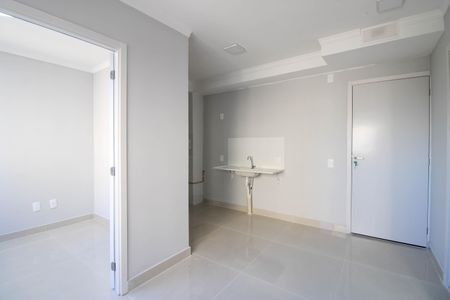 Apartamento para alugar com 33m², 2 quartos e sem vaga Apartamento para alugar com 33m², 2 quartos e sem vagaSala/Cozinha