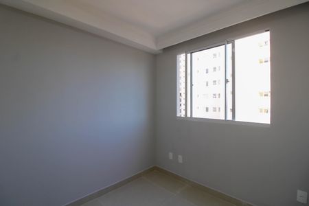 Quarto 2 de apartamento para alugar com 2 quartos, 33m² em Vila Suzana, São Paulo