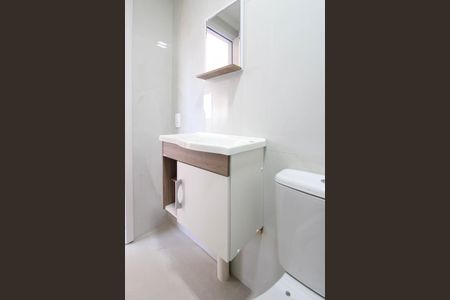Apartamento para alugar com 33m², 2 quartos e sem vaga Apartamento para alugar com 33m², 2 quartos e sem vagaBanheiro