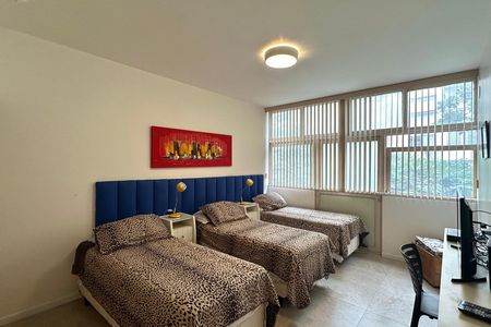 Apartamento à venda com 200m², 4 quartos e 1 vaga