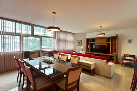 Apartamento à venda com 200m², 4 quartos e 1 vaga