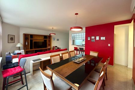 Apartamento à venda com 200m², 4 quartos e 1 vaga
