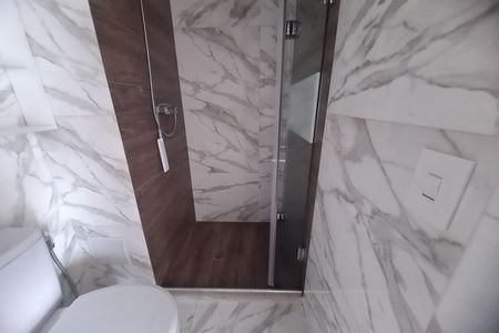 Apartamento à venda com 44m², 2 quartos e sem vaga Apartamento à venda com 44m², 2 quartos e sem vagaBanheiro