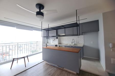 Apartamento à venda com 44m², 2 quartos e sem vaga Apartamento à venda com 44m², 2 quartos e sem vagaSala