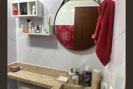 Apartamento para alugar com 70m², 2 quartos e 1 vaga Apartamento para alugar com 70m², 2 quartos e 1 vagaBanheiro