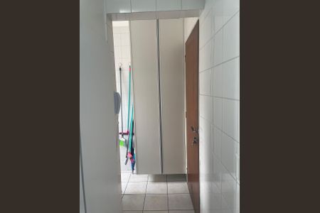 Apartamento para alugar com 70m², 2 quartos e 1 vaga Apartamento para alugar com 70m², 2 quartos e 1 vagaBanheiro