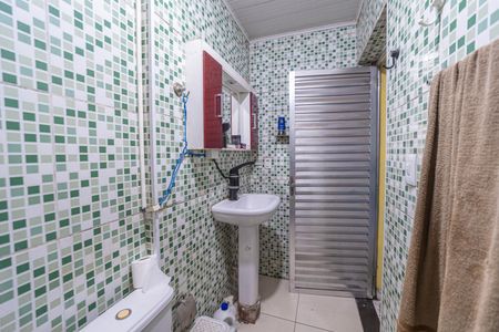 Casa para alugar com 77m², 2 quartos e sem vaga Casa para alugar com 77m², 2 quartos e sem vagaBanheiro