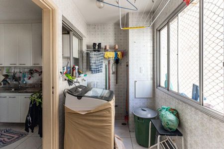 Apartamento à venda com 93m², 3 quartos e 1 vaga Apartamento à venda com 93m², 3 quartos e 1 vagaÁrea de Serviço