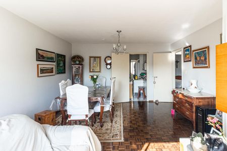Apartamento à venda com 93m², 3 quartos e 1 vaga Apartamento à venda com 93m², 3 quartos e 1 vagaSala