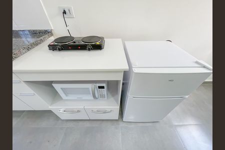 Studio para alugar com 25m², 1 quarto e sem vaga Studio para alugar com 25m², 1 quarto e sem vagaStudio