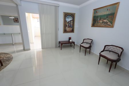 Apartamento para alugar com 150m², 3 quartos e 2 vagasSala