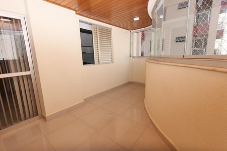 Apartamento para alugar com 150m², 3 quartos e 2 vagasSacada