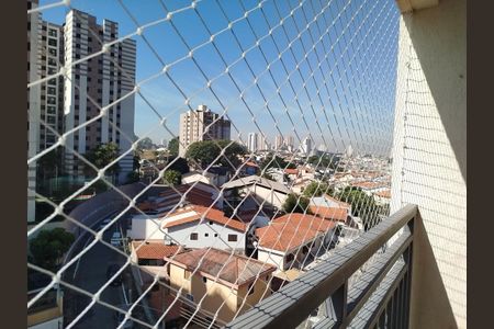 Apartamento à venda com 64m², 3 quartos e 1 vaga Apartamento à venda com 64m², 3 quartos e 1 vagaVaranda