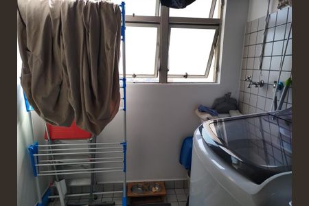Apartamento à venda com 64m², 3 quartos e 1 vaga Apartamento à venda com 64m², 3 quartos e 1 vagaÁrea de Serviço