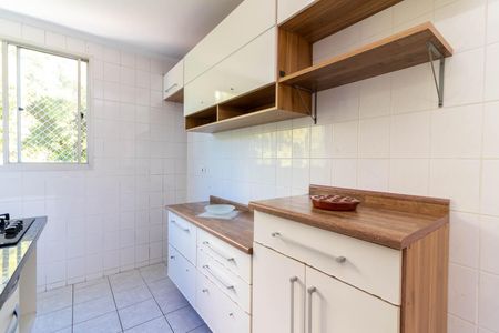 Cozinha de apartamento à venda com 2 quartos, 45m² em Vila Amalia (zona Norte), São Paulo