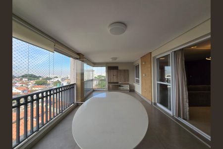 Apartamento à venda com 194m², 3 quartos e 3 vagas Apartamento à venda com 194m², 3 quartos e 3 vagasVaranda gourmet