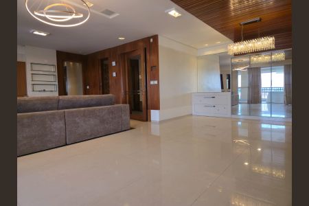 Apartamento à venda com 194m², 3 quartos e 3 vagas Apartamento à venda com 194m², 3 quartos e 3 vagasSala