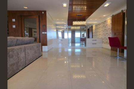 Apartamento à venda com 194m², 3 quartos e 3 vagas Apartamento à venda com 194m², 3 quartos e 3 vagasSala
