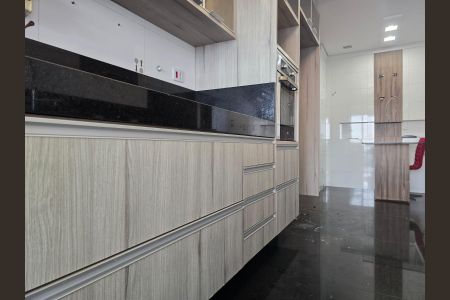 Apartamento à venda com 194m², 3 quartos e 3 vagas Apartamento à venda com 194m², 3 quartos e 3 vagasCozinha