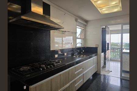 Apartamento à venda com 194m², 3 quartos e 3 vagas Apartamento à venda com 194m², 3 quartos e 3 vagasCozinha