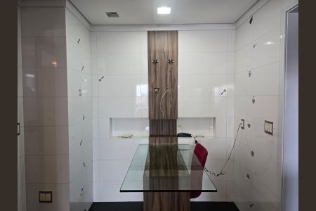 Apartamento à venda com 194m², 3 quartos e 3 vagas Apartamento à venda com 194m², 3 quartos e 3 vagasCozinha