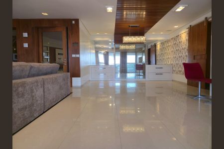 Apartamento à venda com 194m², 3 quartos e 3 vagas Apartamento à venda com 194m², 3 quartos e 3 vagasSala
