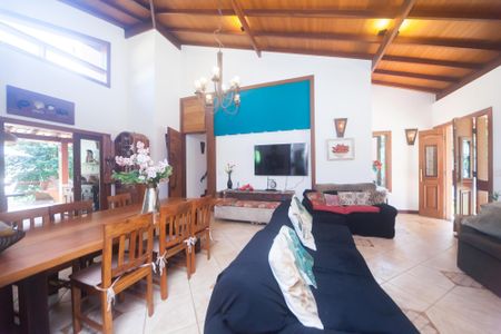 Sala de Jantar de casa de condomínio à venda com 4 quartos, 350m² em Retiro do Chale, Brumadinho