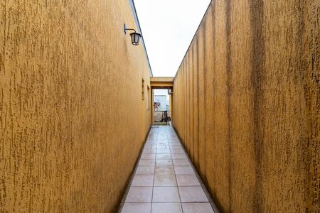 Casa à venda com 110m², 1 quarto e 2 vagasCorredor Lateral