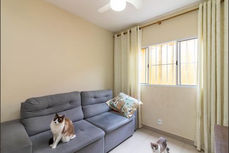 Sala de casa à venda com 1 quarto, 110m² em Jardim Peri, São Paulo
