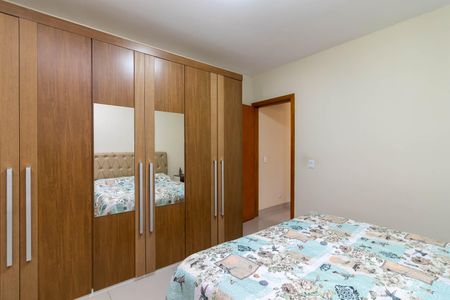 Casa à venda com 110m², 1 quarto e 2 vagasQuarto