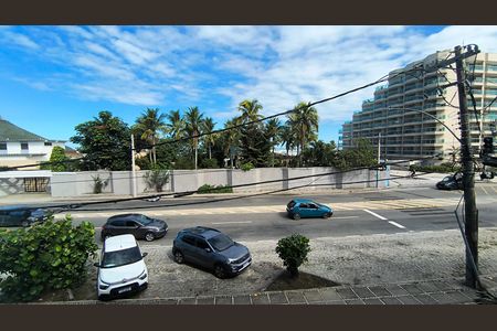 Apartamento à venda com 120m², 2 quartos e 2 vagasVaranda 