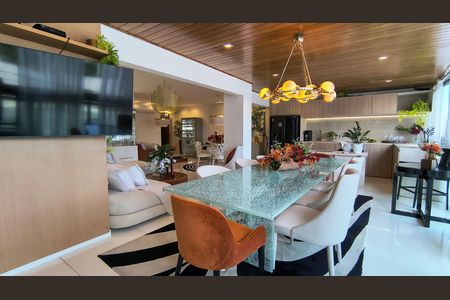 Apartamento à venda com 120m², 2 quartos e 2 vagasVaranda 