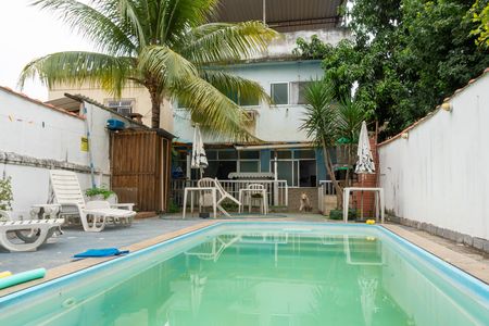 Casa à venda com 311m², 5 quartos e 1 vaga