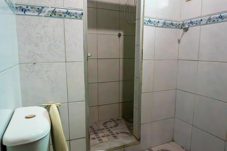 Casa à venda com 311m², 5 quartos e 1 vaga