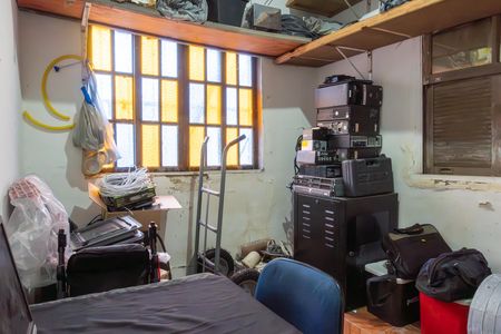 Casa à venda com 311m², 5 quartos e 1 vaga