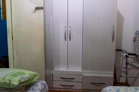 Casa à venda com 311m², 5 quartos e 1 vaga