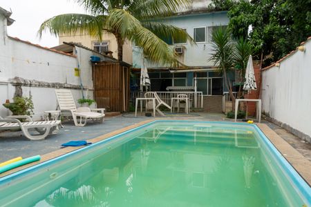 Casa à venda com 311m², 5 quartos e 1 vaga