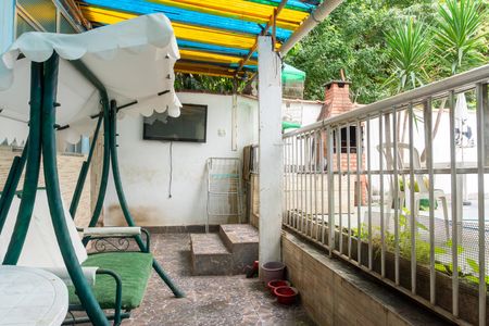 Casa à venda com 311m², 5 quartos e 1 vaga